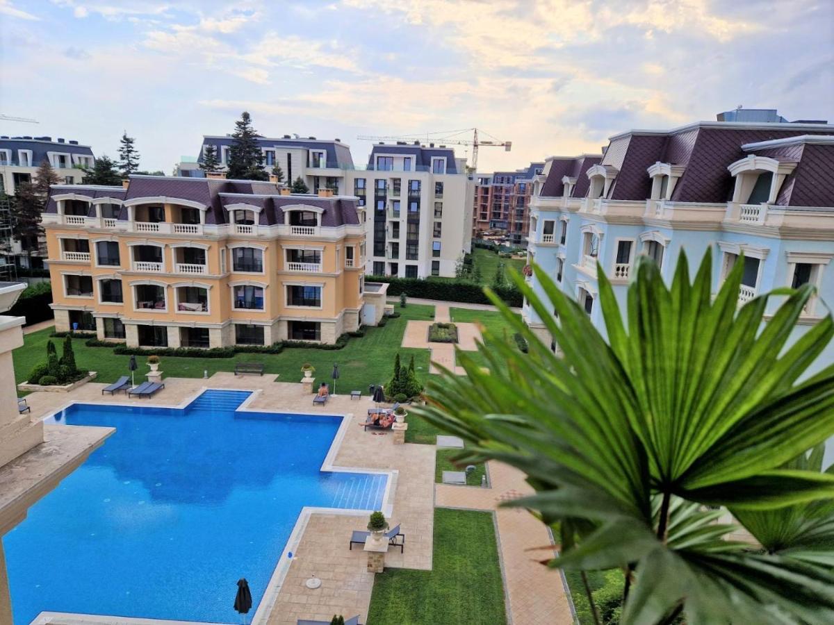 Апартамент Resort Sensation 1 Aziz Konstantin ve Elena Dış mekan fotoğraf
