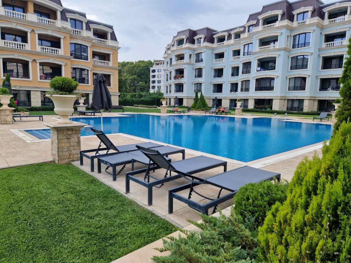 Апартамент Resort Sensation 1 Aziz Konstantin ve Elena Dış mekan fotoğraf